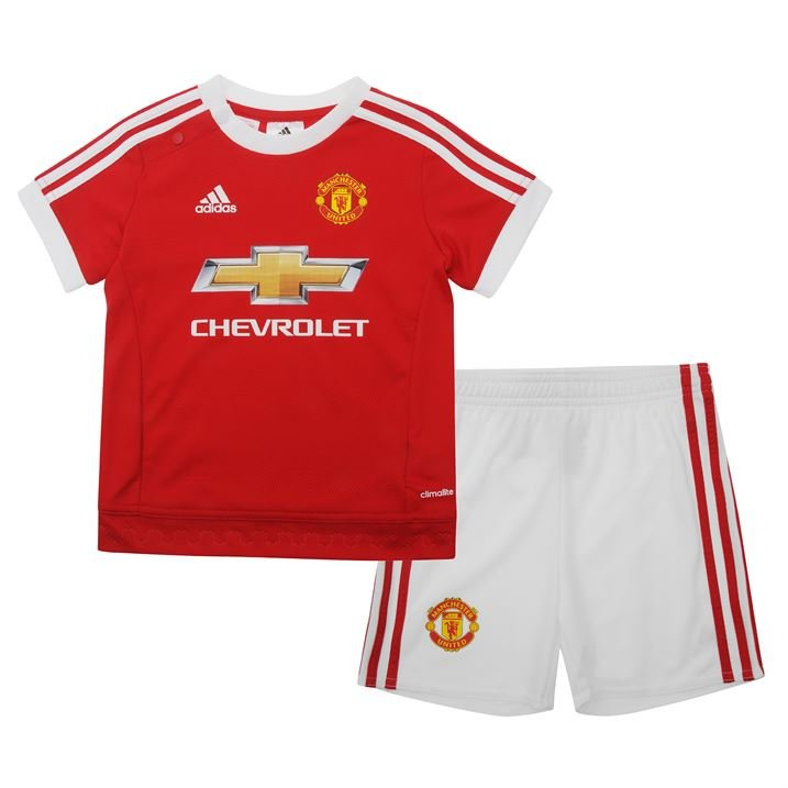 Man u best sale baby kit