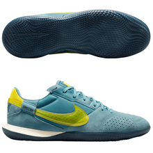 Load image into Gallery viewer, Nike Streetgato Indoor Shoes
