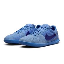 Load image into Gallery viewer, Nike Streetgato Junior Indoor Shoes
