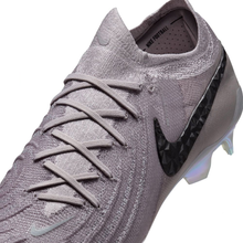 Load image into Gallery viewer, Nike Phantom GX 2 Elite FG Cleats
